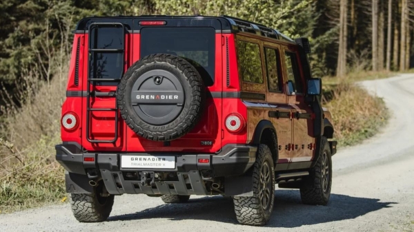 Ineos Grenadier Trailmaster X совместил проходимость и комфорт Ineos Grenadier Trailmaster X совместил проходимость и комфорт