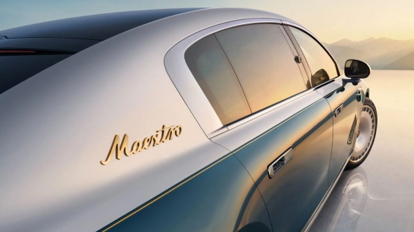 Maextro S800 Grand Design: китайская роскошь в позолоте