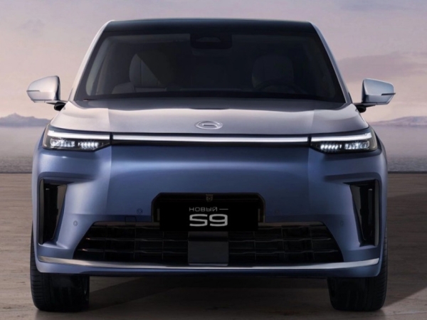 Для России анонсирован флагманский кроссовер GAC S9