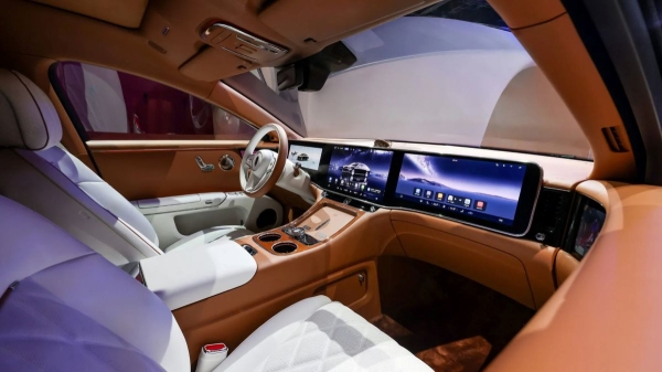 Maextro S800 Grand Design: китайская роскошь в позолоте
