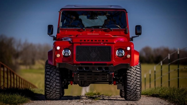 Helderburg Rocco: Defender с новым кузовом и старым мотором