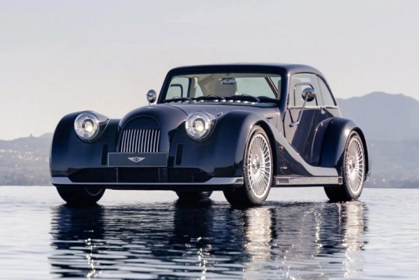Pininfarina и Morgan представили купе Midsummer Pininfarina и Morgan представили купе Midsummer