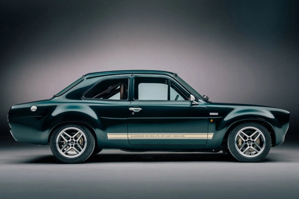 Возрожденный Ford Escort RS: не рестомод, а новый автомобиль Возрожденный Ford Escort RS: не рестомод, а новый автомобиль