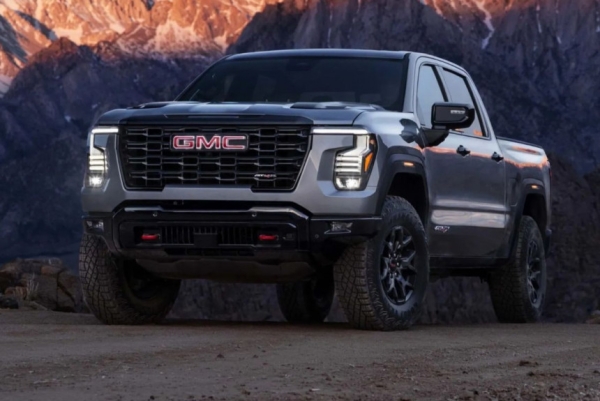 Показан пикап GMC Sierra нового поколения Показан пикап GMC Sierra нового поколения