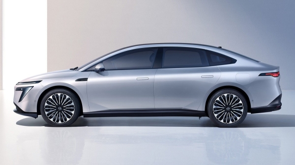 Nissan Primera: возвращение из небытия