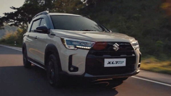 Представлен обновленный кроссвэн Suzuki XL7