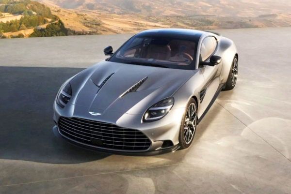 Aston Martin Vanquish отмечает юбилей: представлена спецверсия Vanquish 25