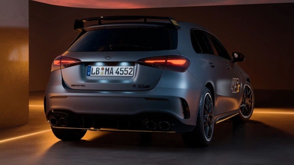 Представлен прощальный хот-хэтч Mercedes-AMG A 45 S