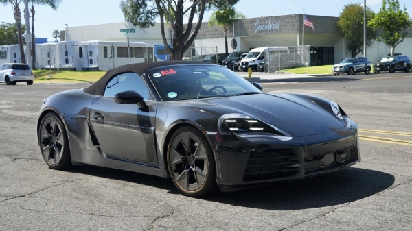 Новые Porsche 718 (Boxster и Cayman): наперекор судьбе Новые Porsche 718 (Boxster и Cayman): наперекор судьбе