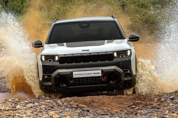 Электрокроссовер Jeep Compass 4xe добрался до Европы Электрокроссовер Jeep Compass 4xe добрался до Европы