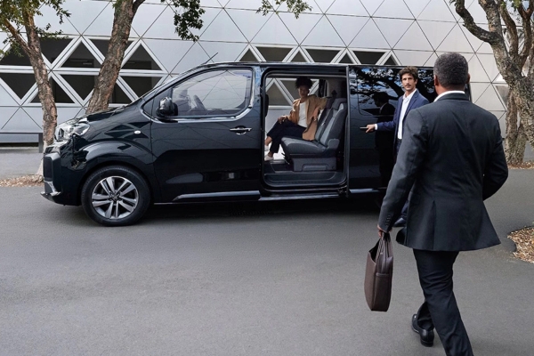 Citroen SpaceTourer вернется в Россию с официальной гарантией поставщика Citroen SpaceTourer вернется в Россию с официальной гарантией поставщика