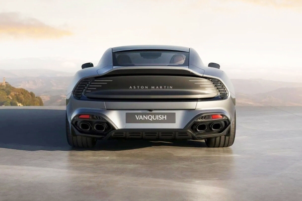 Aston Martin Vanquish отмечает юбилей: представлена спецверсия Vanquish 25