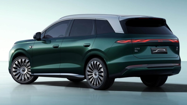 Новый кроссовер BYD Tang: еще один из династии Тан Новый кроссовер BYD Tang: еще один из династии Тан