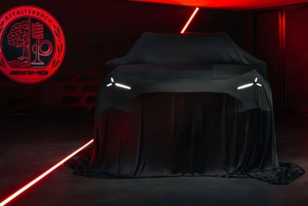 Новинки Mercedes-AMG: базовый лифтбек GT и соплатформенный кроссовер Новинки Mercedes-AMG: базовый лифтбек GT и соплатформенный кроссовер