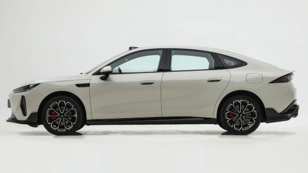 Седан Chery Arrizo 7 готов вернуться из небытия