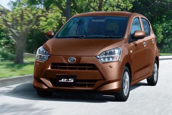 Хэтчбек Daihatsu Mira e:S обрел новый двигатель и сохранил низкую цену Хэтчбек Daihatsu Mira e:S обрел новый двигатель и сохранил низкую цену
