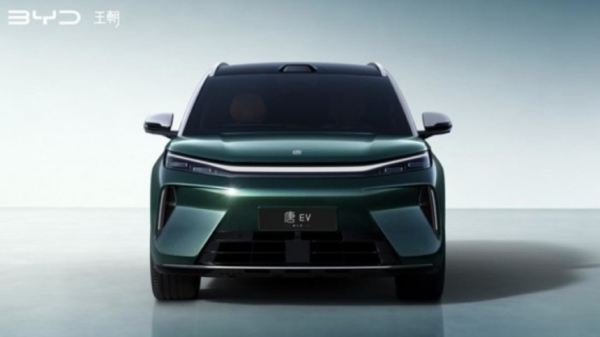 Новый кроссовер BYD Tang: еще один из династии Тан Новый кроссовер BYD Tang: еще один из династии Тан