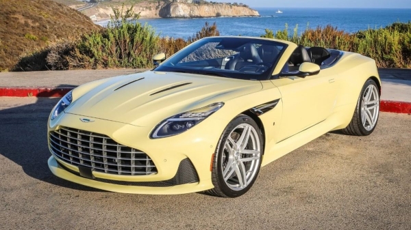 Aston Martin подготовил пять уникальных автомобилей для Америки Aston Martin подготовил пять уникальных автомобилей для Америки