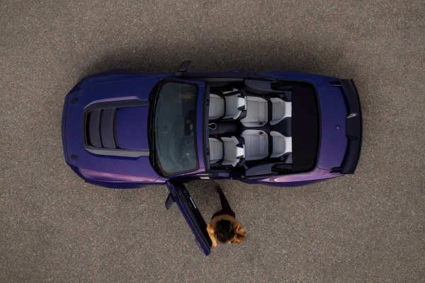 Открытый Ford Mustang Dark Horse SC стал мощнейшим кабриолетом в истории семейства Открытый Ford Mustang Dark Horse SC стал мощнейшим кабриолетом в истории семейства