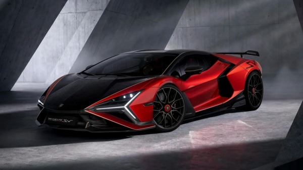 Lamborghini Revuelto SV стал самой мощной и быстрой моделью марки Lamborghini Revuelto SV стал самой мощной и быстрой моделью марки