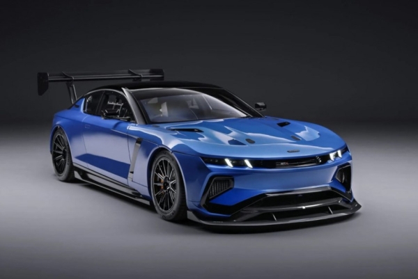 Представлен возрожденный суперкар Jensen Interceptor Представлен возрожденный суперкар Jensen Interceptor