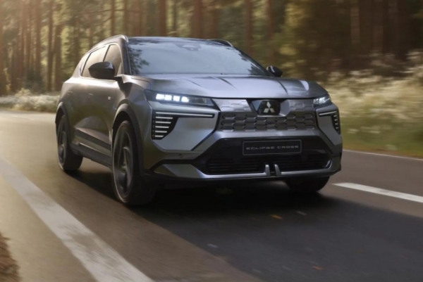 Mitsubishi Eclipse Cross обновился вслед за французским собратом Mitsubishi Eclipse Cross обновился вслед за французским собратом