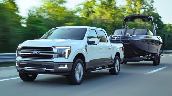 Ford F-150 обрел новый двигатель и модное исполнение Ford F-150 обрел новый двигатель и модное исполнение
