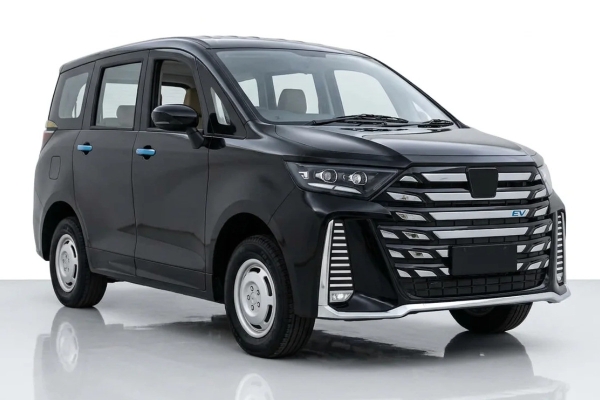 Nora Metro из Пакистана: &laquo;клон&raquo; минивэнов Toyota с электромотором на 5,5 л.с.