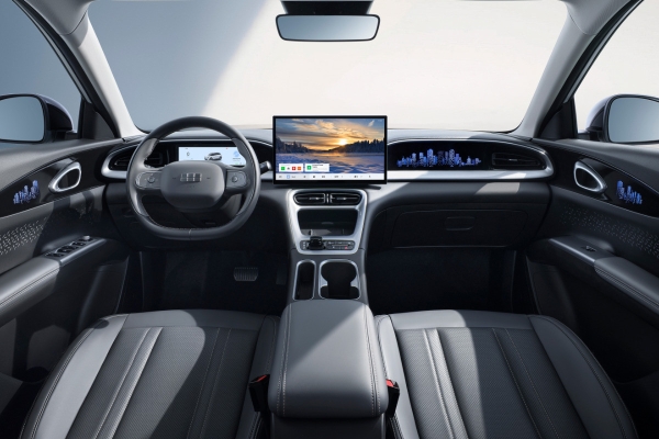 Geely EX2 будут продавать в России официально Geely EX2 будут продавать в России официально