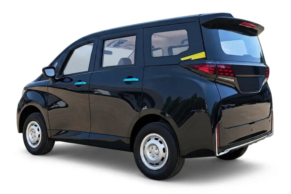 Nora Metro из Пакистана: &laquo;клон&raquo; минивэнов Toyota с электромотором на 5,5 л.с.