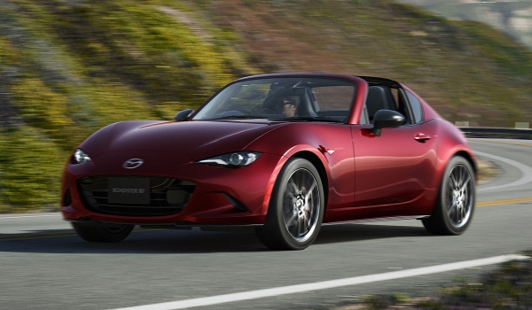 Родстер Mazda MX-5 подвергся небольшому обновлению Родстер Mazda MX-5 подвергся небольшому обновлению