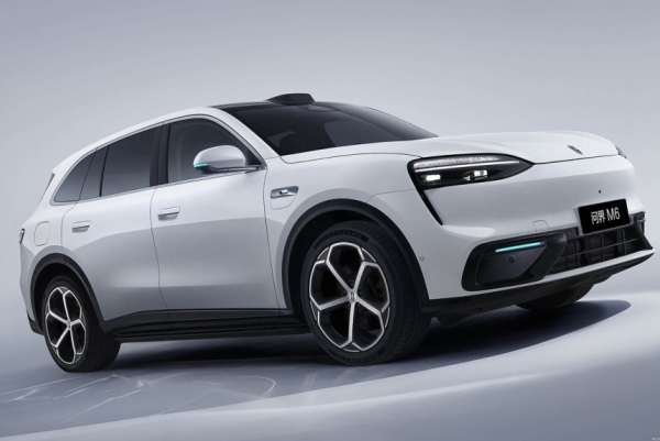 В Китае представлен кроссовер Aito M6