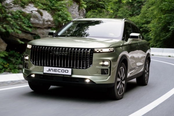 Дайджест дня: Jaecoo J7 для России, пятимиллионный Wrangler и другие события индустрии
