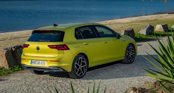 Утыкаемся в&nbsp;техноглянец хэтчбека Volkswagen Golf VIII