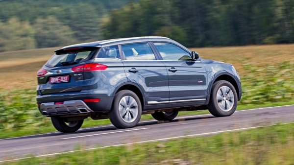 Сравниваем Haval F7, Kia Sportage, Geely Atlas и&nbsp;Renault Arkana