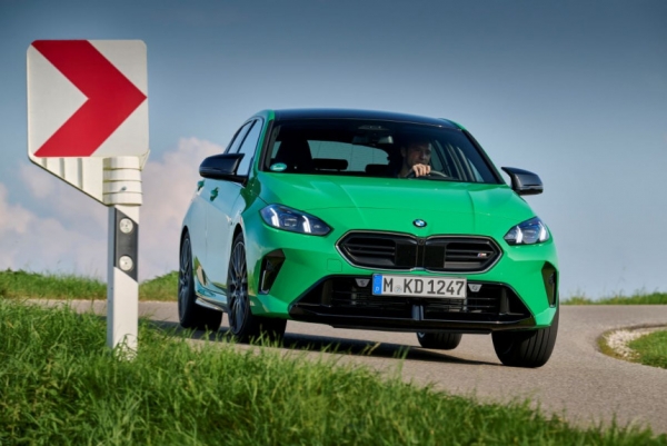 Компания BMW расширила гамму первой и пятой серий Компания BMW расширила гамму первой и пятой серий