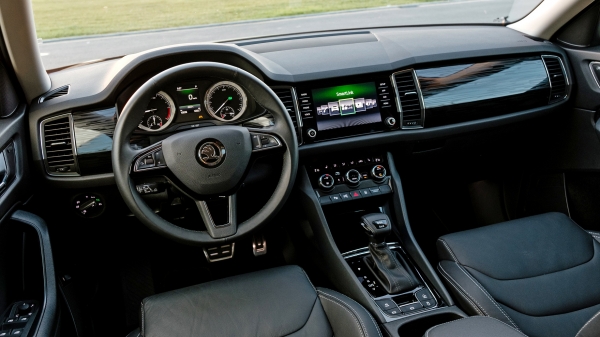 Делим на семерых Chery Tiggo 8 и бестселлер Skoda Kodiaq Делим на семерых Chery Tiggo 8 и бестселлер Skoda Kodiaq