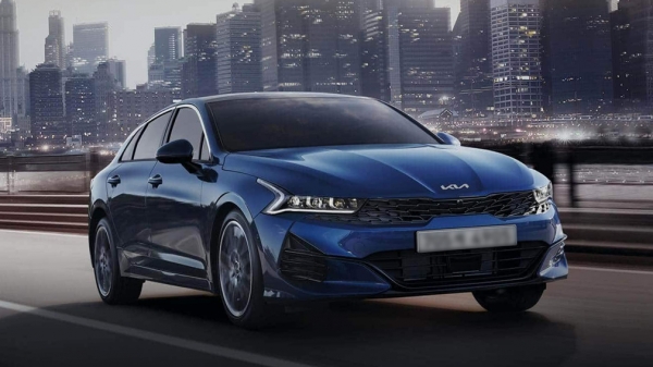 На рынке РФ появились 240-сильные седаны Kia K5 китайской сборки