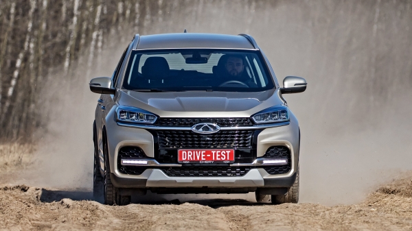 Делим на семерых Chery Tiggo 8 и бестселлер Skoda Kodiaq Делим на семерых Chery Tiggo 8 и бестселлер Skoda Kodiaq