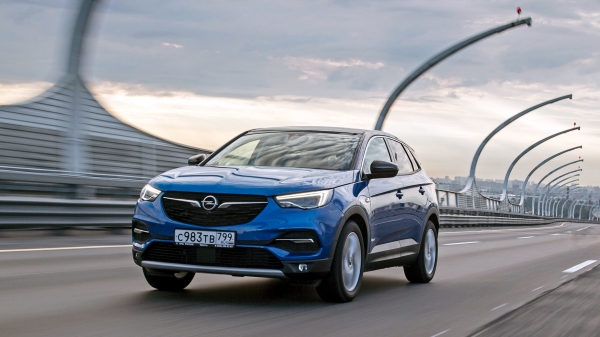Верим во&nbsp;всё немецкое с&nbsp;кроссовером Opel Grandland X