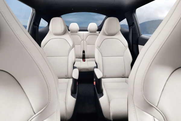 Удлиненная Tesla Model Y L: теперь не только в Китае Удлиненная Tesla Model Y L: теперь не только в Китае