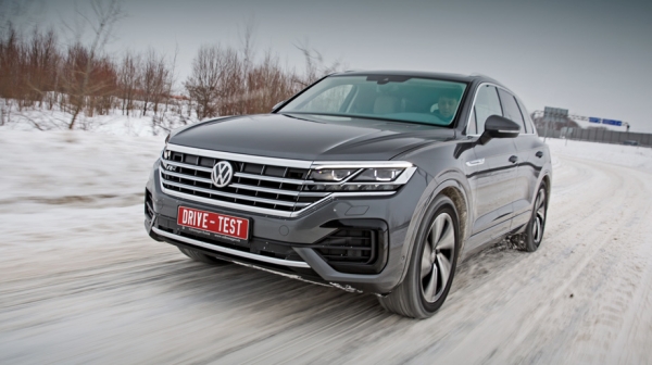 Знакомим дизельные Volkswagen Touareg и Land Rover Discovery Знакомим дизельные Volkswagen Touareg и Land Rover Discovery