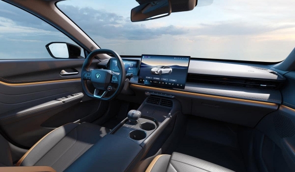 Лифтбек Changan Uni-V масштабно обновлен