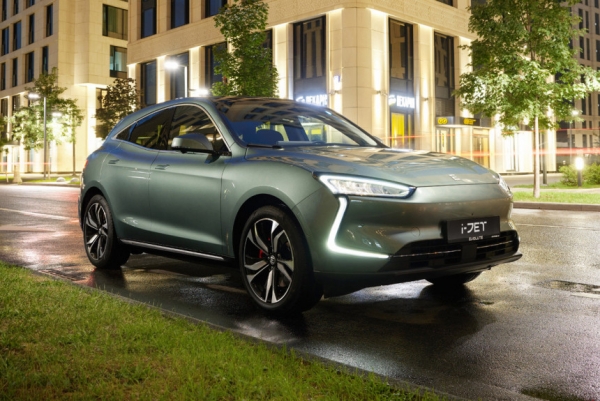 Кроссовер Evolute i-Jet готов к выходу на российский рынок Кроссовер Evolute i-Jet готов к выходу на российский рынок