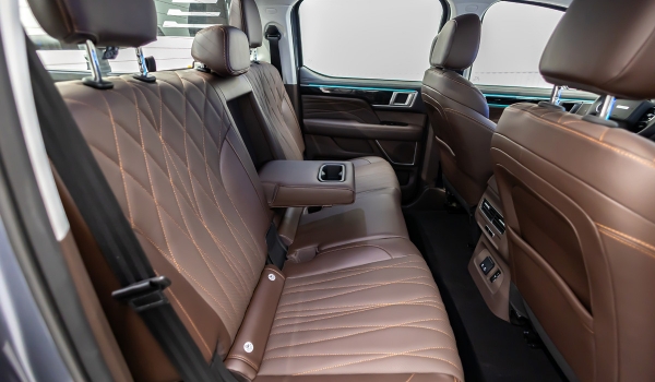 На российский рынок выходят крупные пикапы Foton Tunland V7 и V9 На российский рынок выходят крупные пикапы Foton Tunland V7 и V9