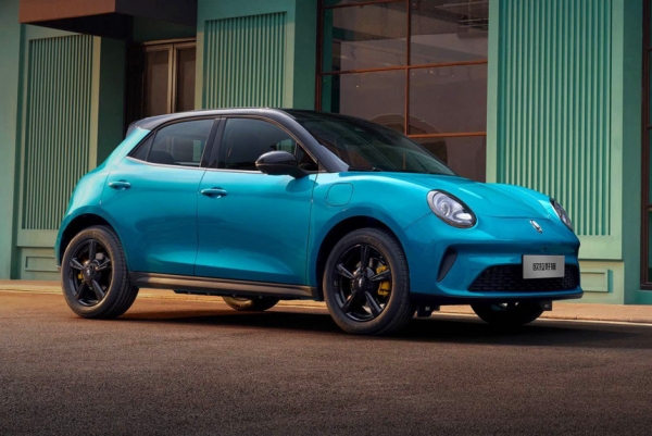 Хэтчбек Ora 03 стал проще и дешевле после обновления