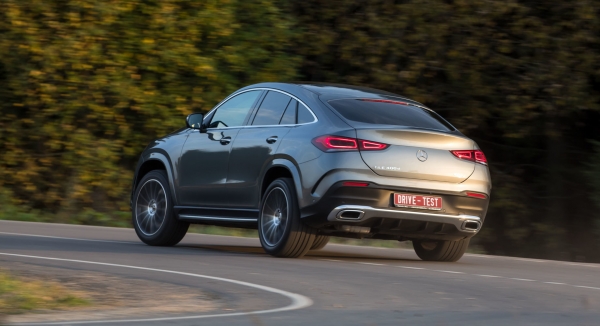 Просим BMW X6 M50d встретить Mercedes-Benz GLE 400 d Coupe Просим BMW X6 M50d встретить Mercedes-Benz GLE 400 d Coupe