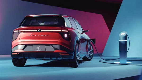 Компания Foxconn подготовит электромобили для японских марок