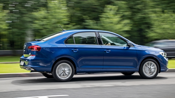 Устраиваем блиц новому лифтбеку Volkswagen Polo Устраиваем блиц новому лифтбеку Volkswagen Polo