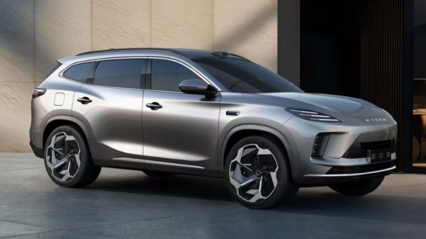 Представлен кроссовер Exeed Sterra E05 на базе модели TXL Представлен кроссовер Exeed Sterra E05 на базе модели TXL